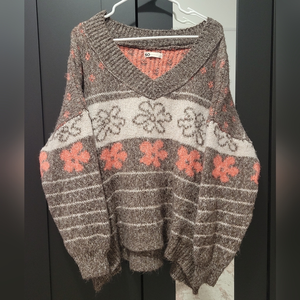 SO V-Neck Sweater - Brown and Pink Floral